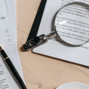 Why Candidates Lie On Their Resume (And How to Catch It)